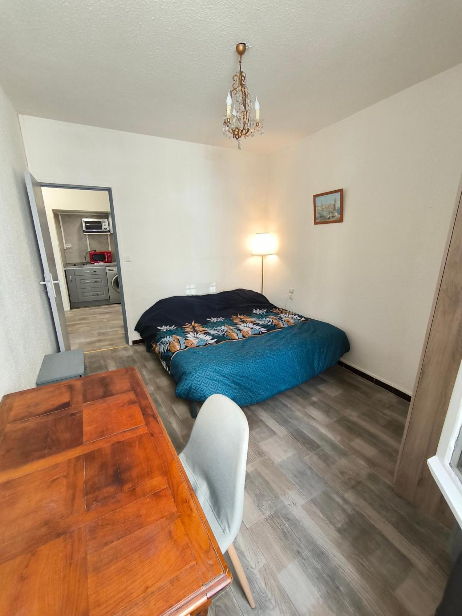 Appartement Chaleureux Dans Le Centre De Béziers Exteriér fotografie